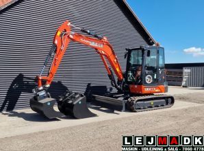 Lej en 5,5 Ton Minigraver m. tilt Kubota KX60-5