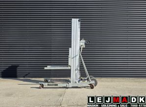 Lej en Materiale lift 4,6 meter / 365kg. Sumner 2015
