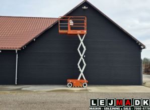 Lej en saxlift 6 meter Snorkel S3013