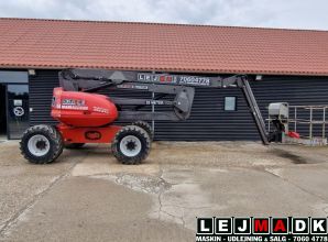 Lej en 20 Meter Diesel Bomlift Manitou 200ATJ 4x4