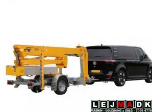 Lej en 18 meter knæk-arm trailer lift omme