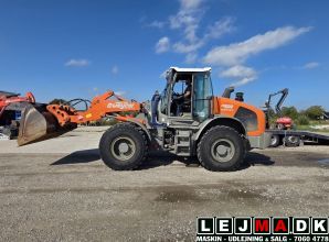 Lej en Gummiged 13 Ton Weycor AR620