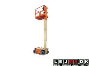 Lej en saxlift / søjlelift 6 meter JLG 1230ES