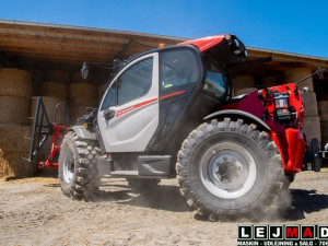 Lej en Landbrugs teleskoplæsser 8 meter med kornskovl Manitou MLT840