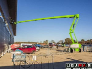 Lej en 28 meter Diesel bomlift Nifty HR28