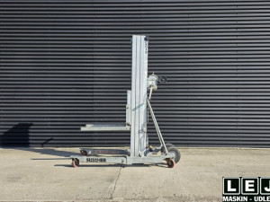 Lej en Materiale lift 4,6 meter / 365kg. Sumner 2015